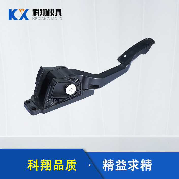 塑膠模具是什么？塑膠模具對(duì)比塑料模具有什么區(qū)別？